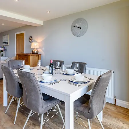 Holiday home Hunroe Brow